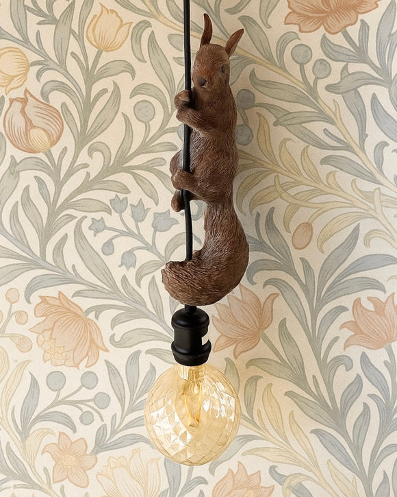 Ekorrlampa DessinDesign