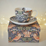 Tea cup William Morris - Strawberry Thief blue