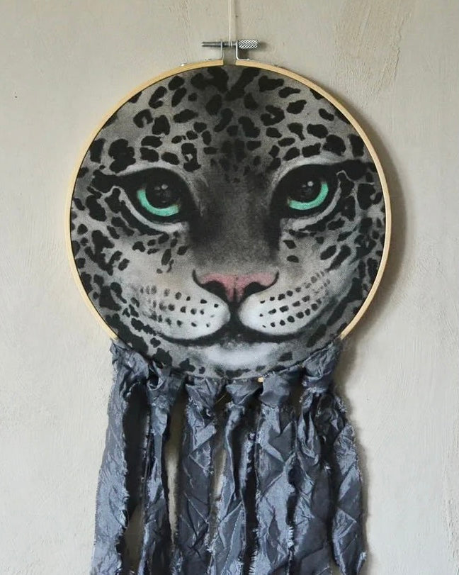 Snöleopardansikte - DessinDesign