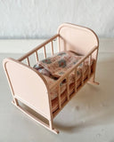 Maileg - Vagga, rosa DessinDesign