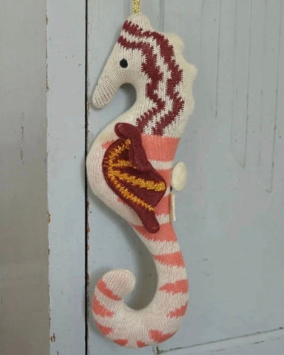 Ferm Living - sjöhäst musik-mobil DessinDesign