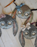 Kaninmask - Grå DessinDesign