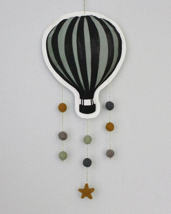 Luftballongsmobil - Dimgrön DessinDesign