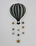 Luftballongsmobil - Dimgrön DessinDesign