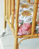 Dra på-lakan till spjälsäng, "garden floral" DessinDesign