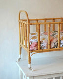 Dra på-lakan till spjälsäng, "garden floral" DessinDesign