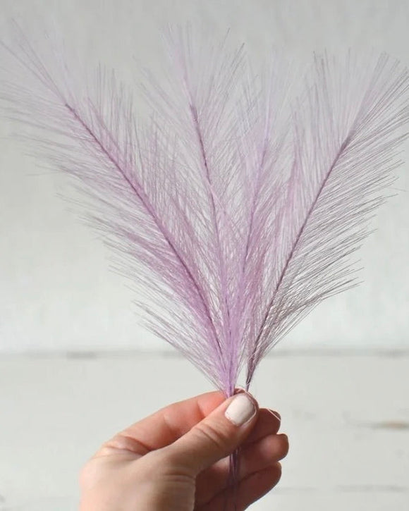 Syntetiska fjädrar - Lila DessinDesign