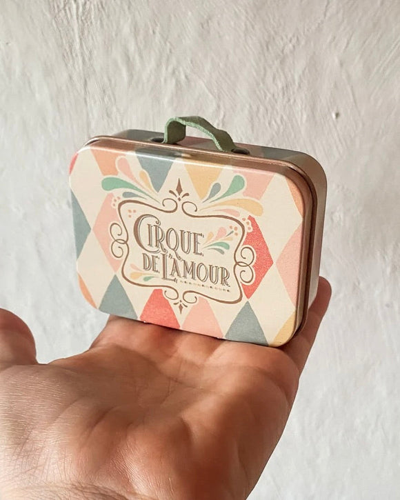 Maileg - Resväska, harlequin DessinDesign