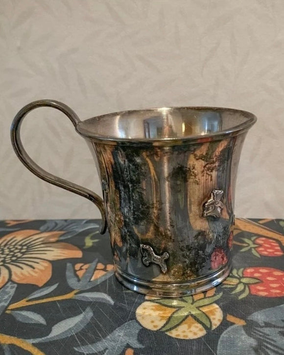 Silverpläterad barnmugg - leksaksdekor DessinDesign