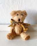 Teddybjörn med rosett - Senapsgul DessinDesign