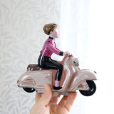 Retro Tin toy - scooter girl - Dessin Design