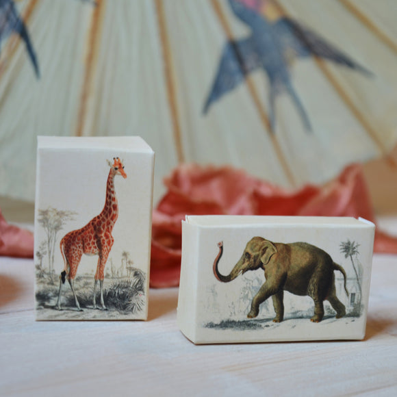 Guest soap, elephant and giraf - Sköna hem, Dessin Design